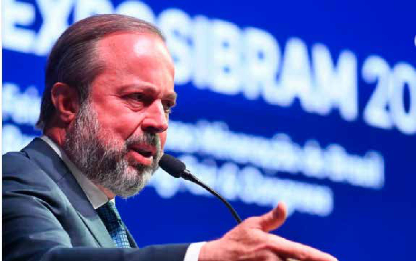 Expo & Congresso Brasileiro de Mineração 2026 3 Ministro de Minas e Energia, Alexandre Silveira, na solenidade de abertura da Exposibram.