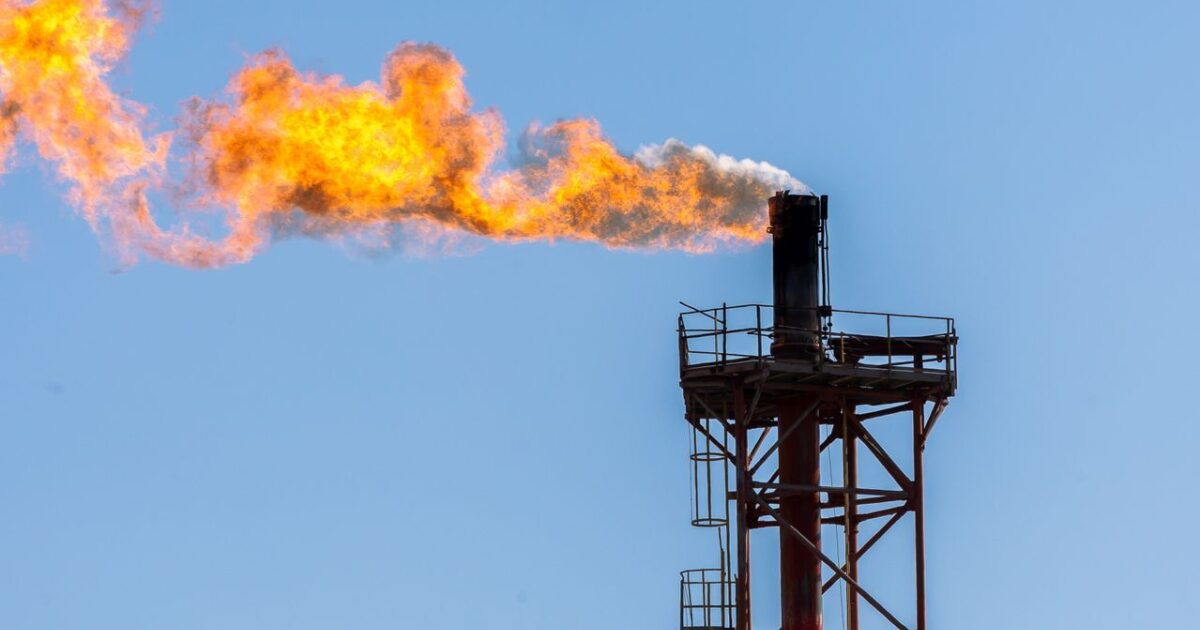 Relatório da ONU prevê mundo acima de 1,5°C, mas crítica alerta para risco de desistência climática 1 Relatório da ONU prevê mundo acima de 1,5°C, mas crítica alerta para risco de desistência climática