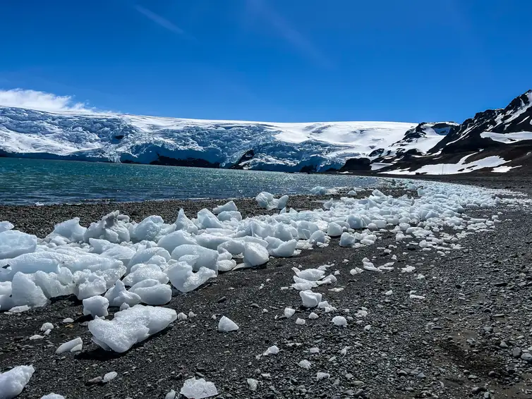 Degelo polar perde 9.179 gigatoneladas desde 1976 e ameaça cidades costeiras com avanço do mar 2 Degelo polar perde 9.179 gigatoneladas desde 1976 e ameaça cidades costeiras com avanço do mar