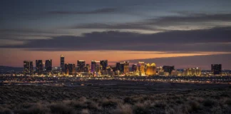 Antes dos cassinos, Las Vegas era uma parada de trem no meio do deserto; uma decisão tomada em 1931 ajudou a mudar para sempre o destino da cidade