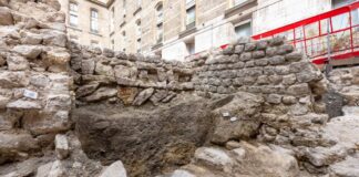 Parede queimada de 2 mil anos sob hospital em Paris pode revelar onde ficava a antiga Lutécia Parede queimada de 2 mil anos sob hospital em Paris pode revelar onde ficava a antiga Lutécia