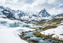 Suíça perde 19,4% do gelo dos Alpes em cinco anos e vê geleiras virarem desertos de rocha Suíça perde 19,4% do gelo dos Alpes em cinco anos e vê geleiras virarem desertos de rocha