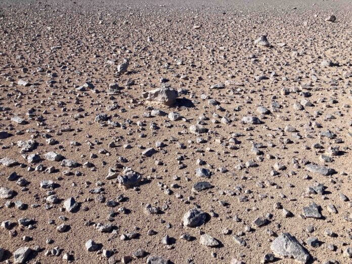 Técnica elétrica distingue moléculas em meteorito e solo do Atacama e pode buscar sinais de vida no espaço Técnica elétrica distingue moléculas em meteorito e solo do Atacama e pode buscar sinais de vida no espaço