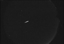 Duas chuvas de meteoros atingem o pico em outubro e transformam noites comuns em sessões de observação Duas chuvas de meteoros atingem o pico em outubro e transformam noites comuns em sessões de observação
