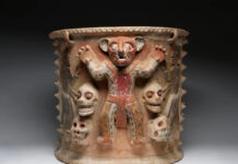 Urna maia de 1.400 anos mostra governante vestido de jaguar diante do submundo e revela um ritual Urna maia de 1.400 anos mostra governante vestido de jaguar diante do submundo e revela um ritual