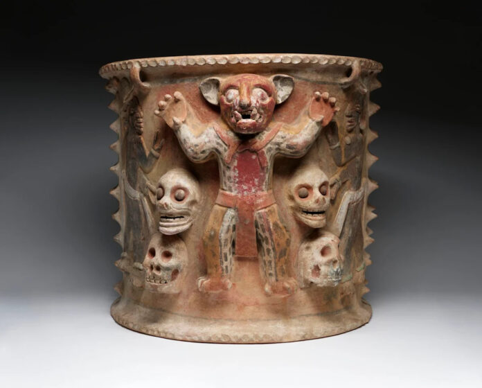 Urna maia de 1.400 anos mostra governante vestido de jaguar diante do submundo e revela um ritual Urna maia de 1.400 anos mostra governante vestido de jaguar diante do submundo e revela um ritual