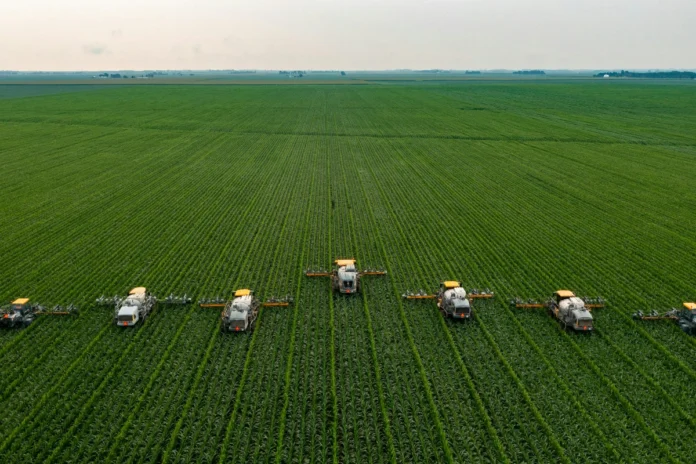 Brasil reduz diferença para os EUA e pode liderar exportações agrícolas em 2026 com ganho de produtividade Brasil reduz diferença para os EUA e pode liderar exportações agrícolas em 2026 com ganho de produtividade
