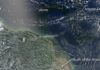 Água doce do Amazonas viaja centenas de quilômetros mar adentro, deixa o Atlântico 9% menos salgado e ajuda o oceano a puxar CO₂ do ar Água doce do Amazonas viaja centenas de quilômetros mar adentro, deixa o Atlântico 9% menos salgado e ajuda o oceano a puxar CO₂ do ar