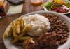 Duas pessoas comendo a mesma quantidade de calorias podem absorver valores diferentes: dieta rica em fibras fez o corpo aproveitar 116 calorias a menos por dia Duas pessoas comendo a mesma quantidade de calorias podem absorver valores diferentes: dieta rica em fibras fez o corpo aproveitar 116 calorias a menos por dia