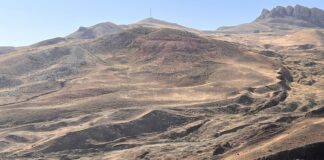 Grupo perfura formação ligada à Arca de Noé na Turquia, mas geólogos dizem que ela é natural Grupo perfura formação ligada à Arca de Noé na Turquia, mas geólogos dizem que ela é natural
