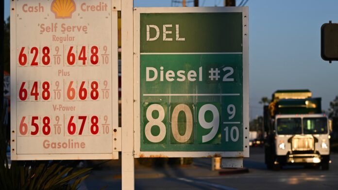 Diesel a US$ 220 o barril na Europa e nos EUA: AIE vê estoques sem reposição até o segundo semestre de 2027 Diesel a US$ 220 o barril na Europa e nos EUA: AIE vê estoques sem reposição até o segundo semestre de 2027