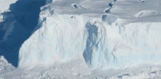 Geleira Thwaites, do tamanho do Acre, pode elevar o mar em 3 cm até 2100, o dobro do previsto, mesmo sem mais aquecimento Geleira Thwaites, do tamanho do Acre, pode elevar o mar em 3 cm até 2100, o dobro do previsto, mesmo sem mais aquecimento