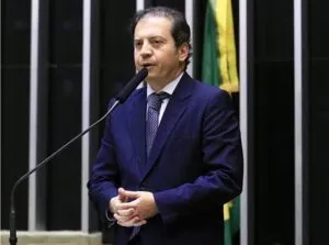 Captura-de-tela-2024-05-09-171831-300x223 Câmara exclui plantação de eucalipto de atividades poluidoras