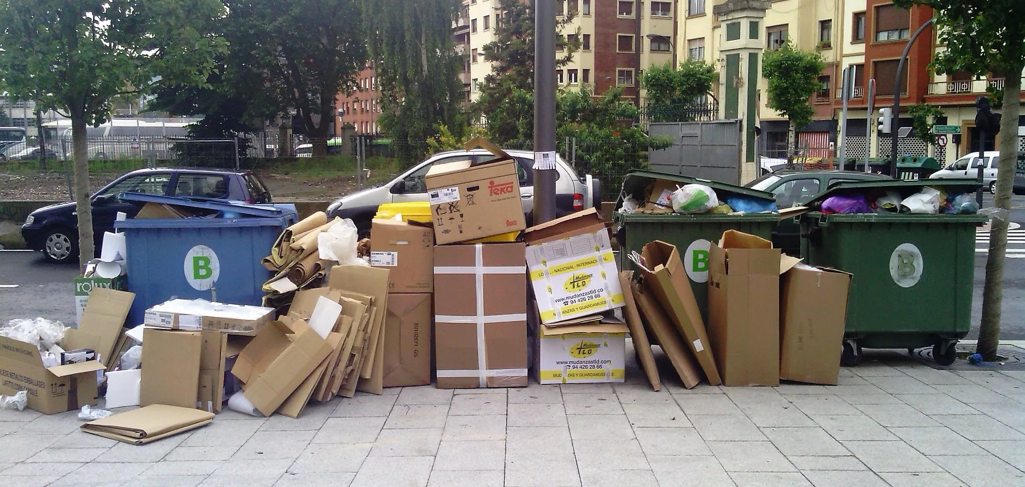 crise-de-residuos-urbanos-2 Alerta vermelho no Brasil: onda de calor agrava a crise de resíduos urbanos e desperta urgência por soluções sustentáveis