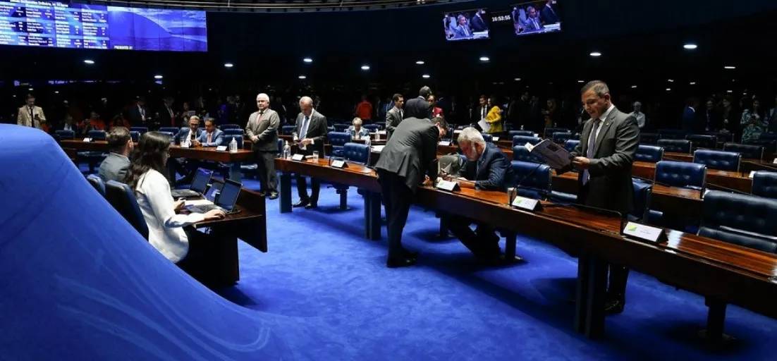 Senado aprova incentivo ao hidrogênio verde, impulsionando transição energética no Brasil 1 hidrogênio