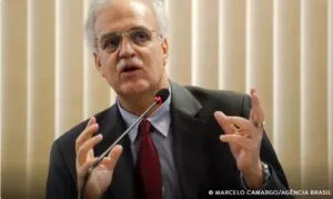 Screenshot-2024-12-19-090917-300x179 Desafio de conquistar o compromisso global em zerar emissões até 2040, afirma Carlos Nobre