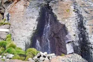 b2ap3_large_alma-livre-blog-descubra-onde-nasce-o-rio-amazonas-nevado-mismi-peru-960x636-1-300x199 "Árvore-Nuvem": Uma espécie andina sob ameaça que alimenta o Rio Amazonas