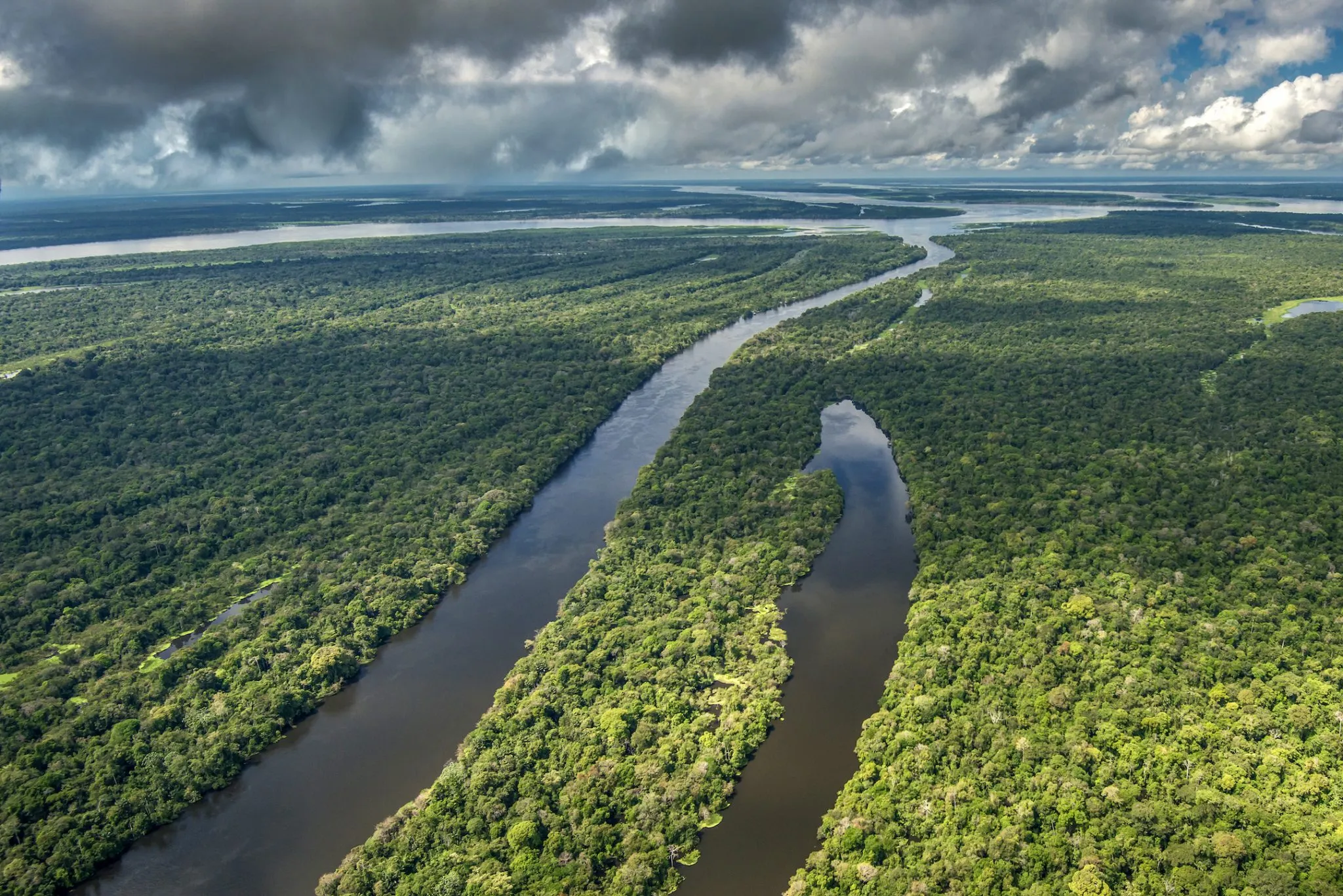 aguas-amazonia-400x267 Brasil enfrenta risco de falta de água nas cidades até 2050: alerta urgente