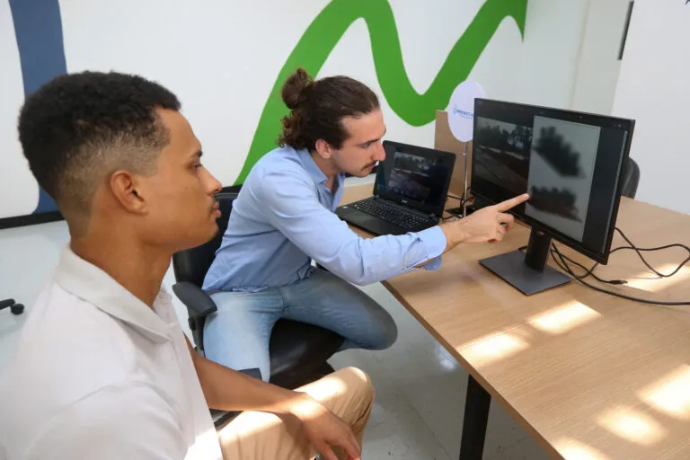 solucao_lavanderias-768x512-1-400x267 Startup aposta em tecnologia compacta para reuso de água