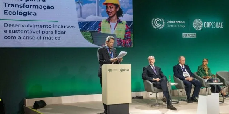 Kuinvast R11118lkjxazcmnsq4gjz0s0kb08v2mdnacivk6d28